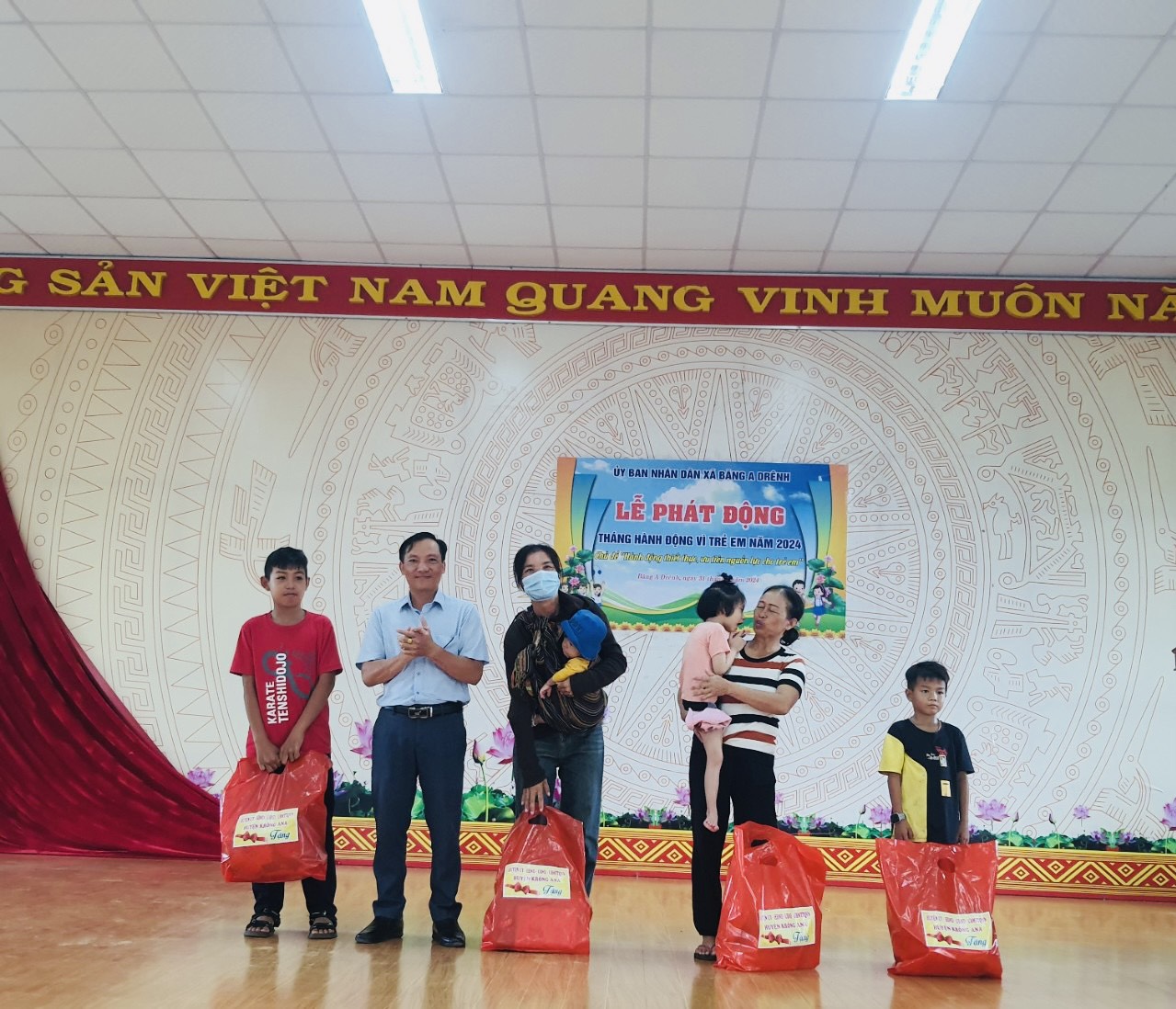 UBND xã Băng A Drênh tổ chức Lễ phát động Tháng hành động vì trẻ em năm 2024